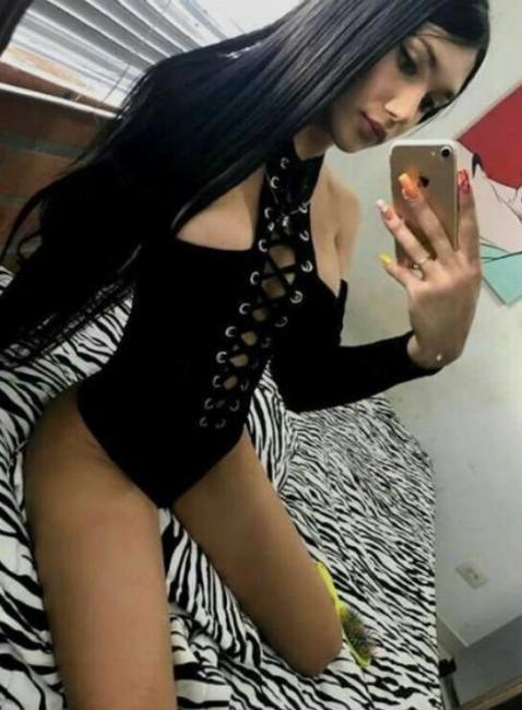 Bianca trans masseuse expérimenté